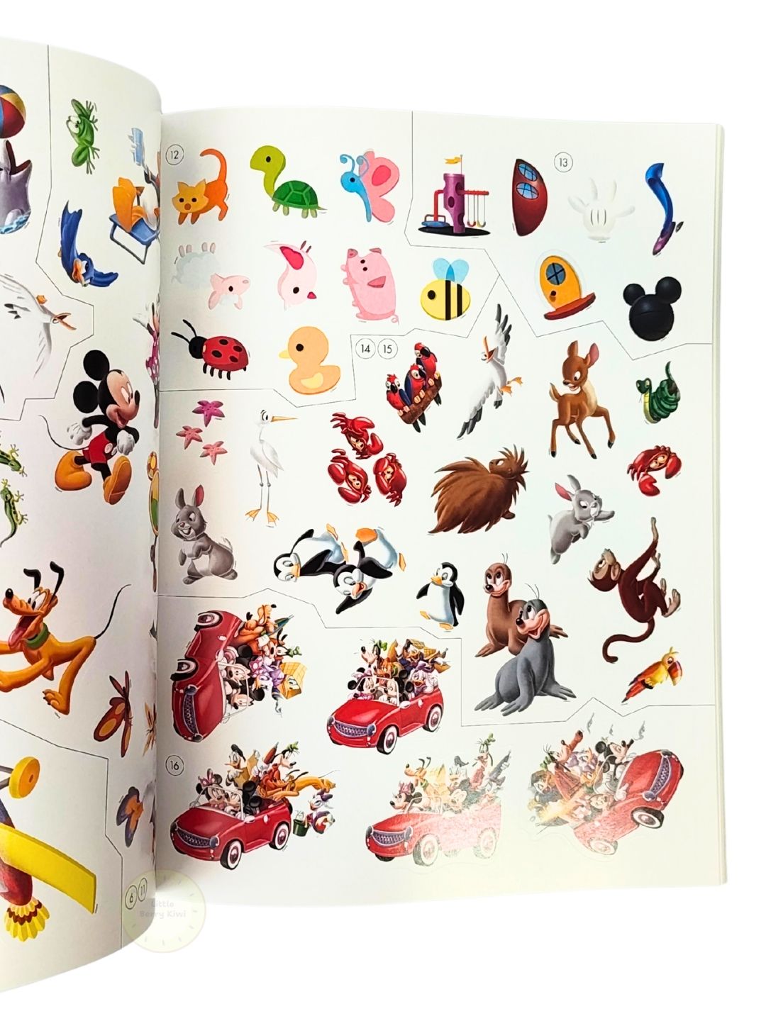 Disney Mickey Mouse – Sticker Book Treasury (Over 350 Reusable Stickers)