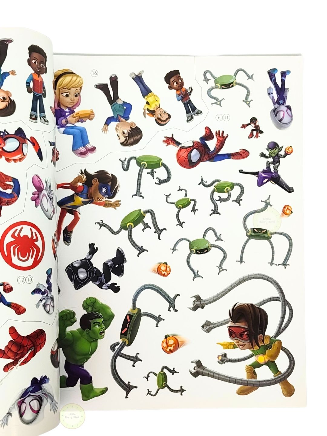 Marvel Spidey & His Amazing Friends – Sticker Book Treasury (Over 350 Reusable Stickers)
