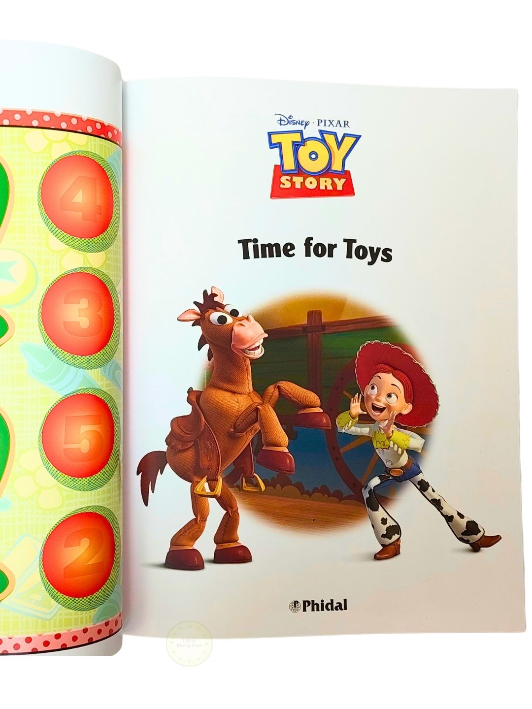Disney Pixar Toy Story – Sticker Book Treasury (Over 350 Reusable Stickers)